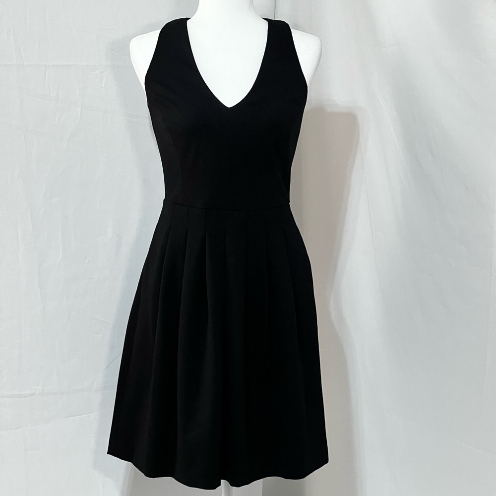 Banana Republic Black Cocktail Dress Size 4 NWT